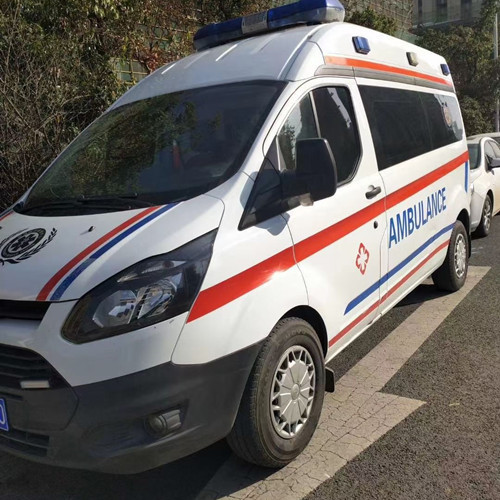 含山品质救护车出租,为您的健康出行负责